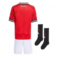 Camiseta Manchester United Primera Equipación Replica 2025-26 para niños mangas cortas (+ Pantalones cortos)